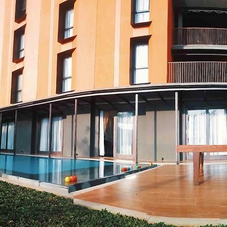 Grand Metro Puncak Hotel Cibodas Bagian luar foto